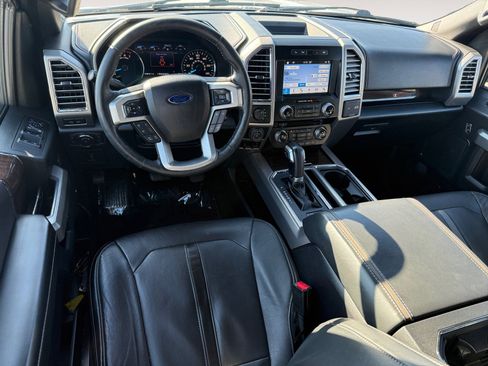 Used 2016 Ford F150 Platinum w/ Equipment Group 701A Luxury image 15