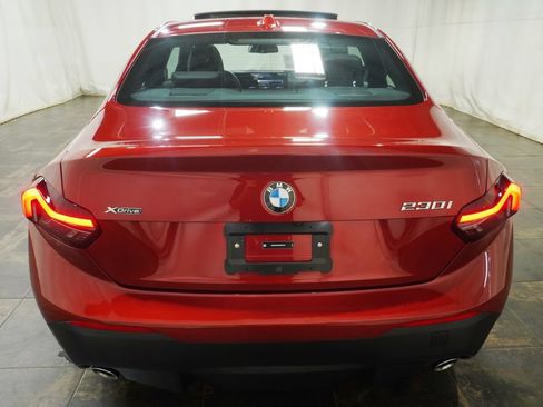 Used 2025 BMW 230i xDrive Coupe w/ Convenience Package AWD/4WD image 4