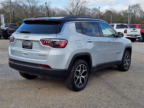 New 2026 Jeep Compass Limited AWD/4WD image 18