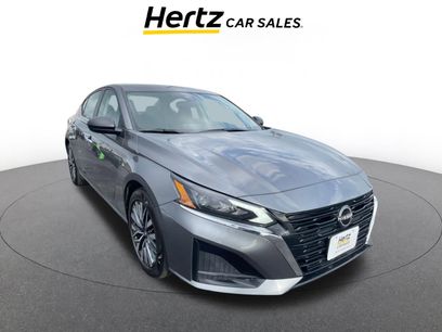 Used 2024 Nissan Altima 2.5 SV