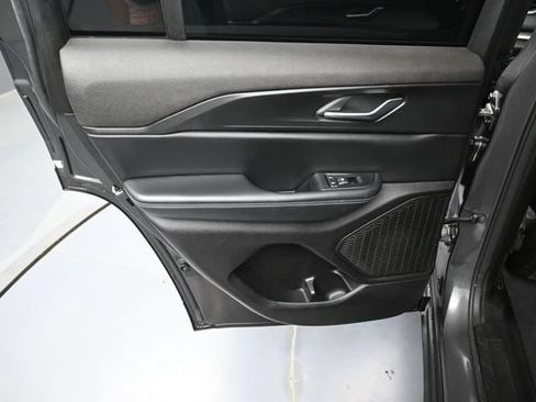 Used 2024 Jeep Grand Cherokee Altitude AWD/4WD image 28