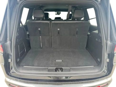Used 2023 Jeep Wagoneer Series II AWD/4WD image 30