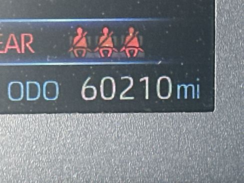 Used 2024 Toyota Corolla LE image 27