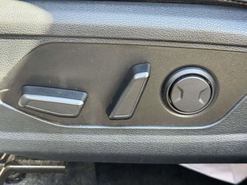 Used 2024 Kia Sportage SX Prestige image 16