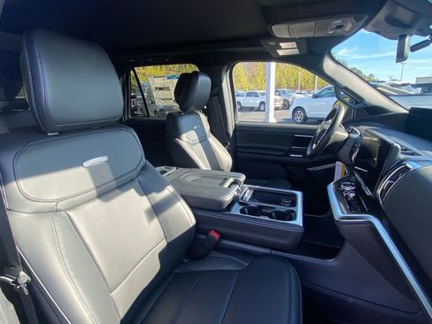 New 2026 Ford Expedition Max Platinum w/ Stealth Appearance Package image 27