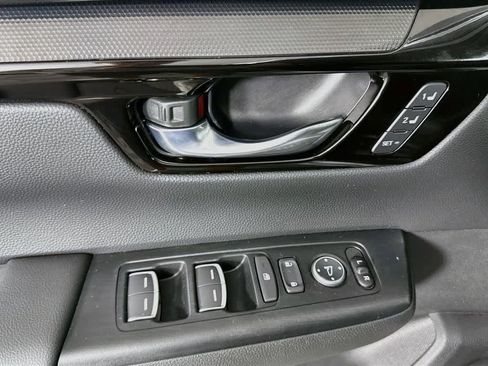 Used 2026 Honda CR-V EX-L image 13