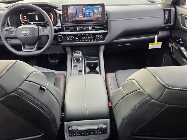 New 2026 Nissan Pathfinder Platinum FWD image 8
