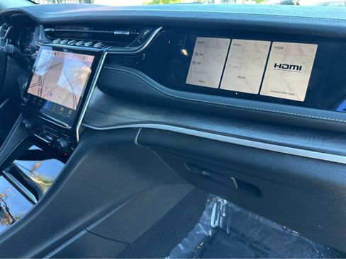 Used 2023 Jeep Grand Cherokee 4WD 4xe image 31