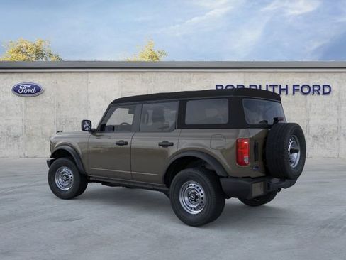New 2025 Ford Bronco 4-Door AWD/4WD image 5