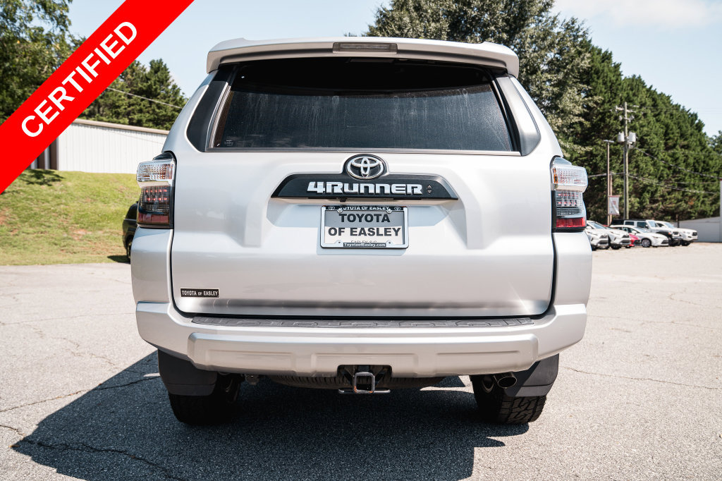 Used 2024 Toyota 4Runner TRD Off-Road Premium AWD/4WD image 6