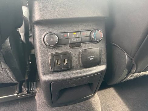 Used 2018 Ford Explorer Platinum AWD/4WD image 26