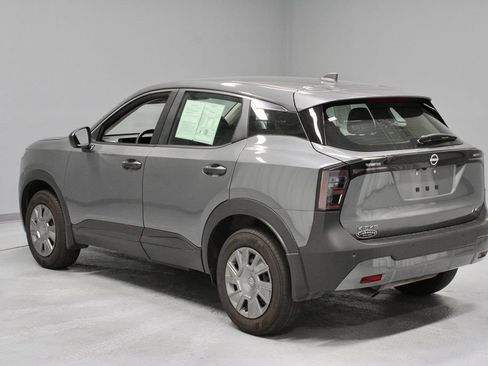 Certified 2025 Nissan Kicks S AWD/4WD image 9