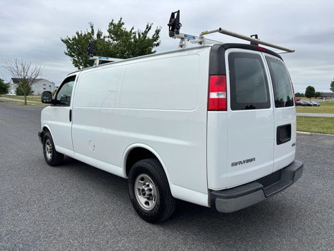 Used 2020 GMC Savana 2500 w/ Driver Convenience Package RWD image 9