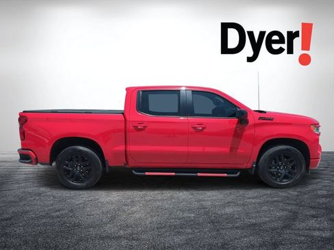 Used 2023 Chevrolet Silverado 1500 RST w/ Z71 Off-Road Package AWD/4WD image 2