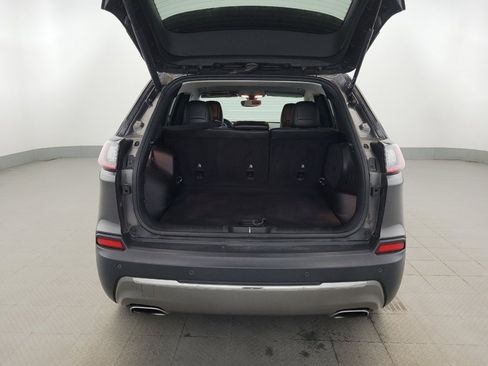 Used 2019 Jeep Cherokee Limited AWD/4WD image 29