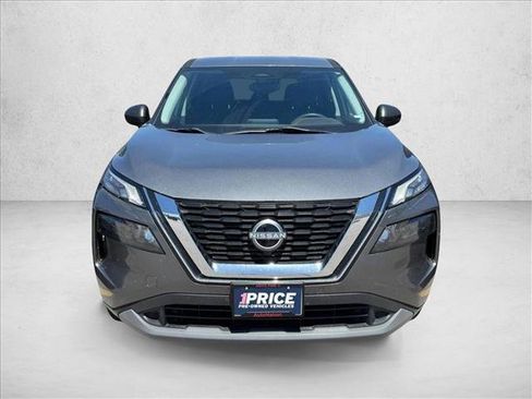 Used 2023 Nissan Rogue S AWD/4WD image 2