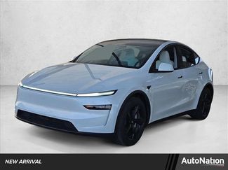 Used 2026 Tesla Model Y Long Range video 1