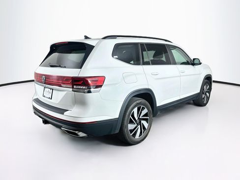 Used 2025 Volkswagen Atlas SE FWD image 9