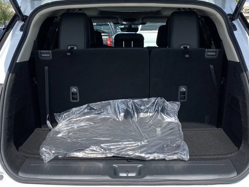 Certified 2026 INFINITI QX60 Luxe w/ Cargo Package FWD image 14