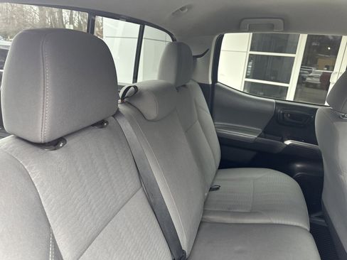 Used 2019 Toyota Tacoma SR5 image 24
