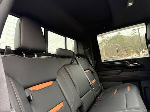 Certified 2024 GMC Sierra 2500 AT4 w/ AT4 Premium Plus Package image 27