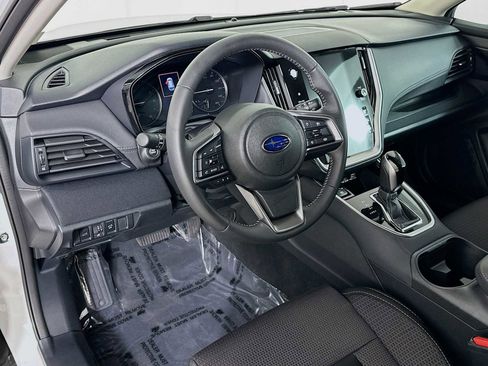 Certified 2025 Subaru Outback Premium image 9