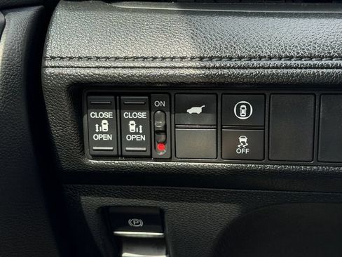 Used 2024 Honda Odyssey EX-L image 20