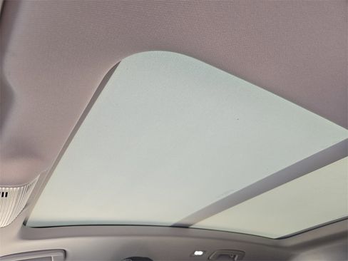 New 2026 Volkswagen Tiguan SE image 20