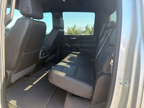 Used 2022 GMC Sierra 3500 Denali AWD/4WD image 11