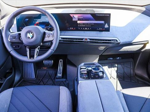 New 2026 BMW iX xDrive60 image 22