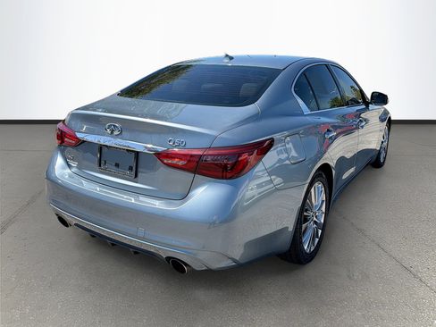 Used 2019 INFINITI Q50 Luxe w/ Essential Package (3.0T Luxe) image 4