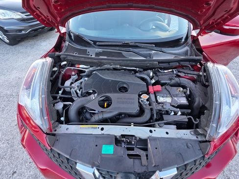 Used 2015 Nissan Juke S FWD image 20