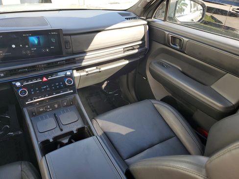 Used 2024 Hyundai Santa Fe Calligraphy image 16