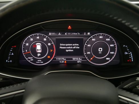 Used 2018 Audi Q7 3.0T Prestige w/ Prestige Package image 21