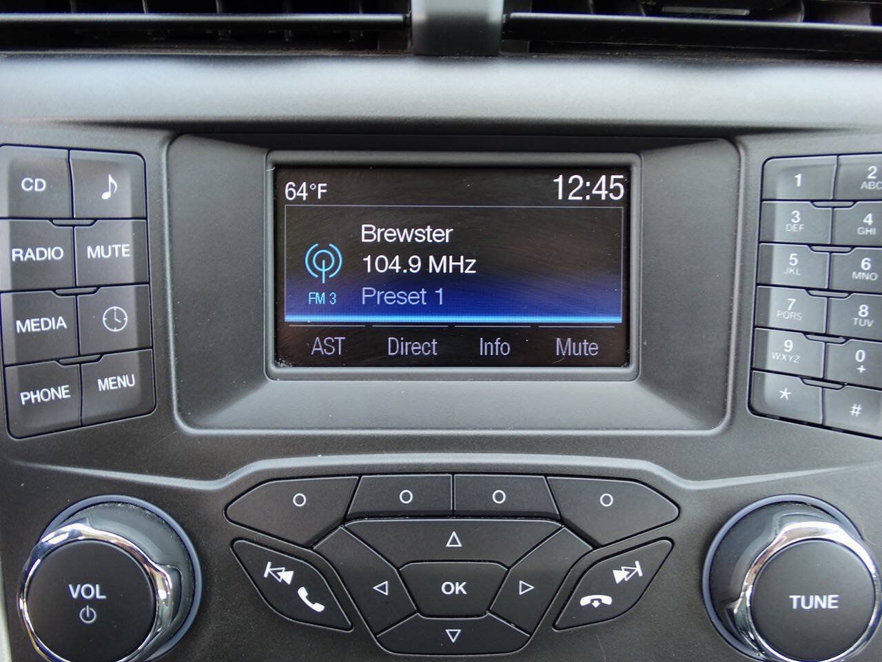 Used 2015 Ford Fusion S FWD image 18