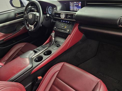Used 2017 Lexus RC 200t F Sport RWD image 28