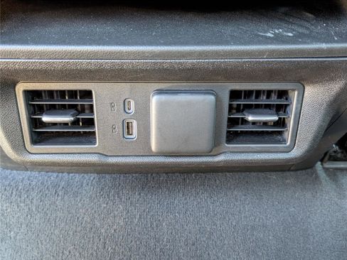 Used 2022 GMC Sierra 1500 Elevation image 15