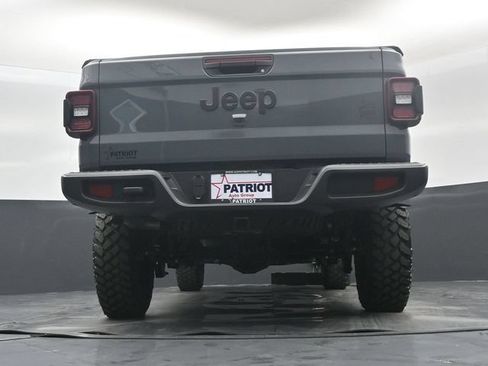 New 2026 Jeep Gladiator Sport AWD/4WD image 41