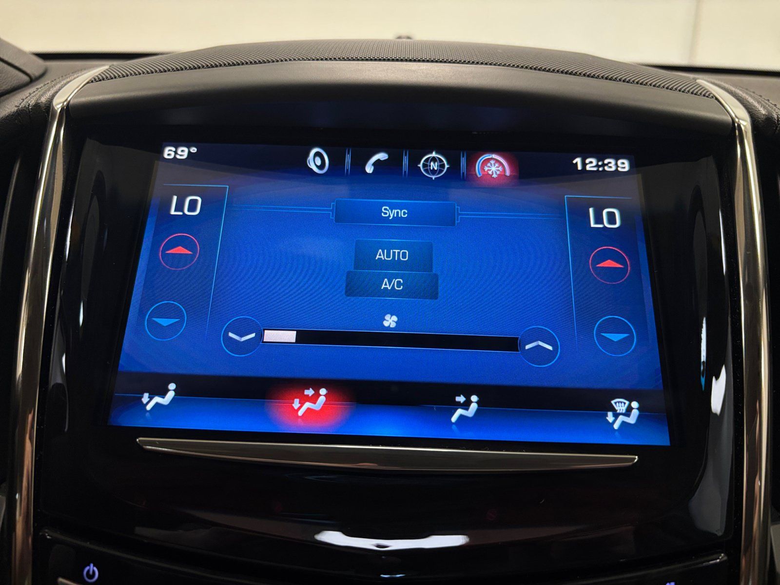 Used 2015 Cadillac ATS Luxury w/ Sun And Sound Package AWD/4WD image 35