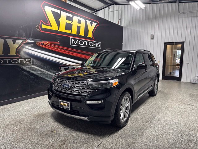Used 2023 Ford Explorer Limited AWD/4WD image 1