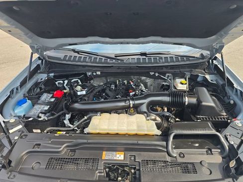 Used 2025 Ford Expedition Max Platinum w/ Driver's Package AWD/4WD image 35