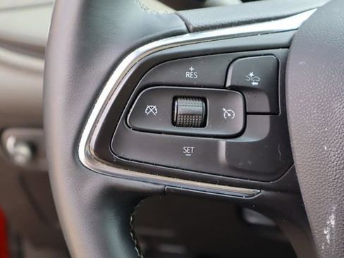 Certified 2025 Buick Encore GX Preferred FWD image 12