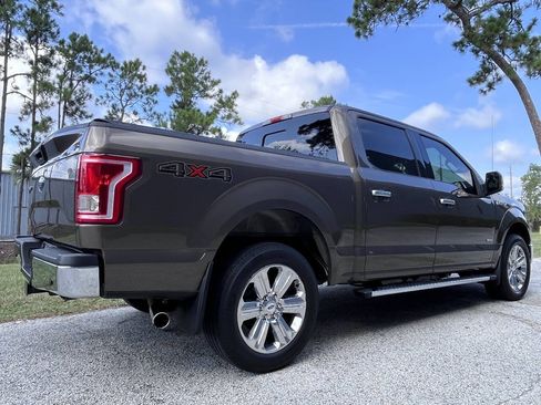 Used 2015 Ford F150 XLT w/ Equipment Group 302A Luxury AWD/4WD image 12