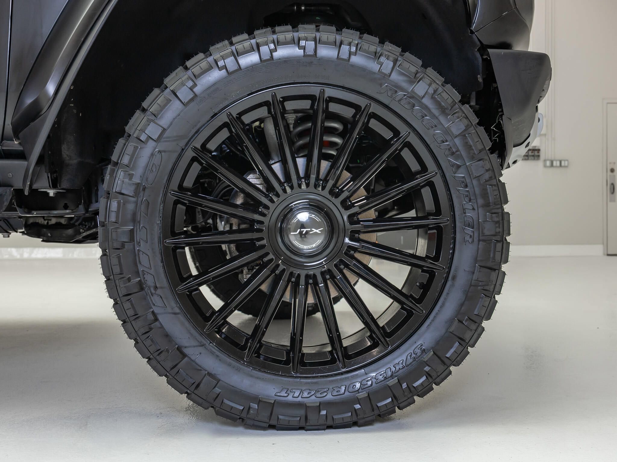 Used 2024 Ford Bronco Raptor AWD/4WD image 12