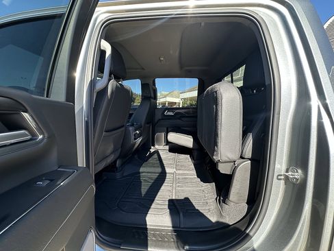 Used 2024 GMC Sierra 2500 Denali w/ Denali Reserve Package image 14