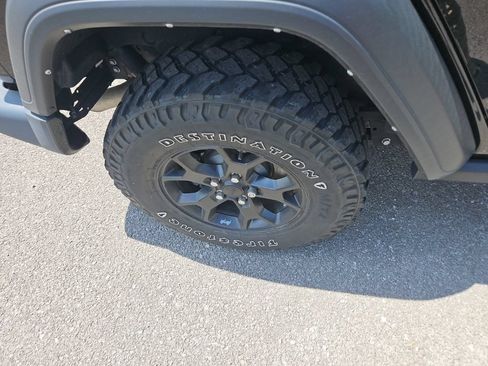 Used 2022 Jeep Wrangler Unlimited Sport AWD/4WD image 11