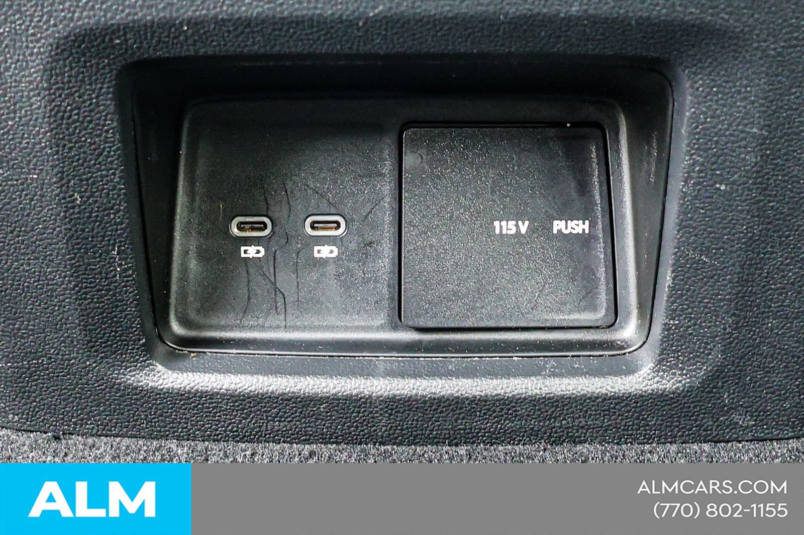Used 2025 Volkswagen Atlas Cross Sport SE FWD image 41