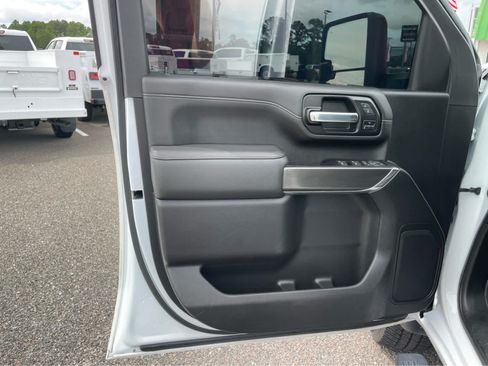 Used 2022 GMC Sierra 2500 AT4 AWD/4WD image 11