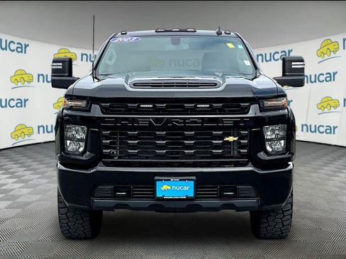 Used 2023 Chevrolet Silverado 2500 Custom w/ Custom Value Package image 2