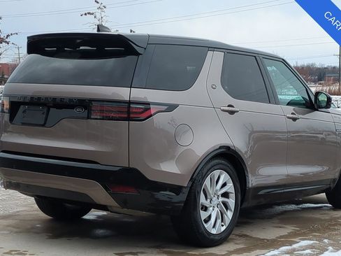 Used 2023 Land Rover Discovery S R-Dynamic image 6
